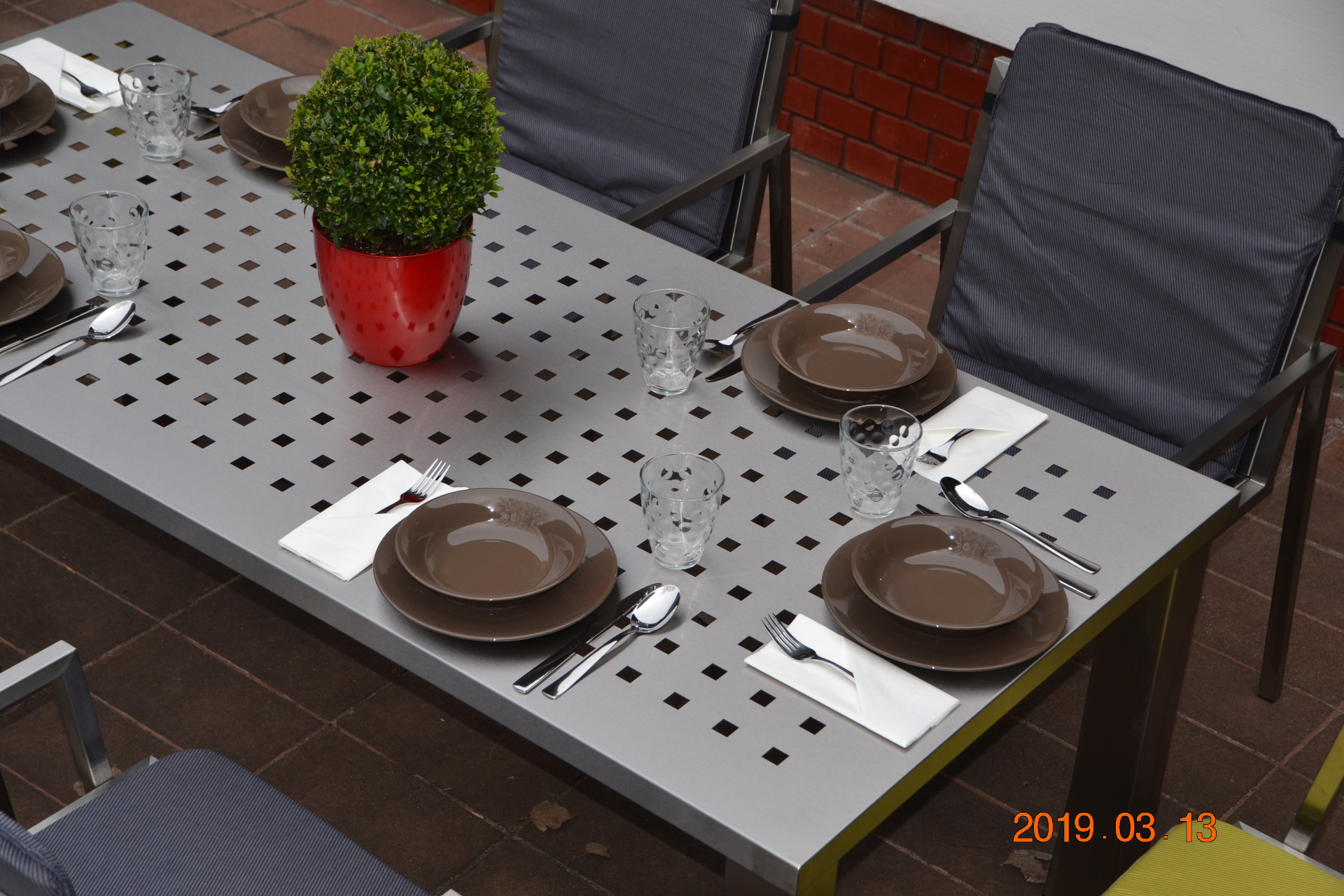 MRK-Mira Carina rozsdamentes kerti bútor garnitúra