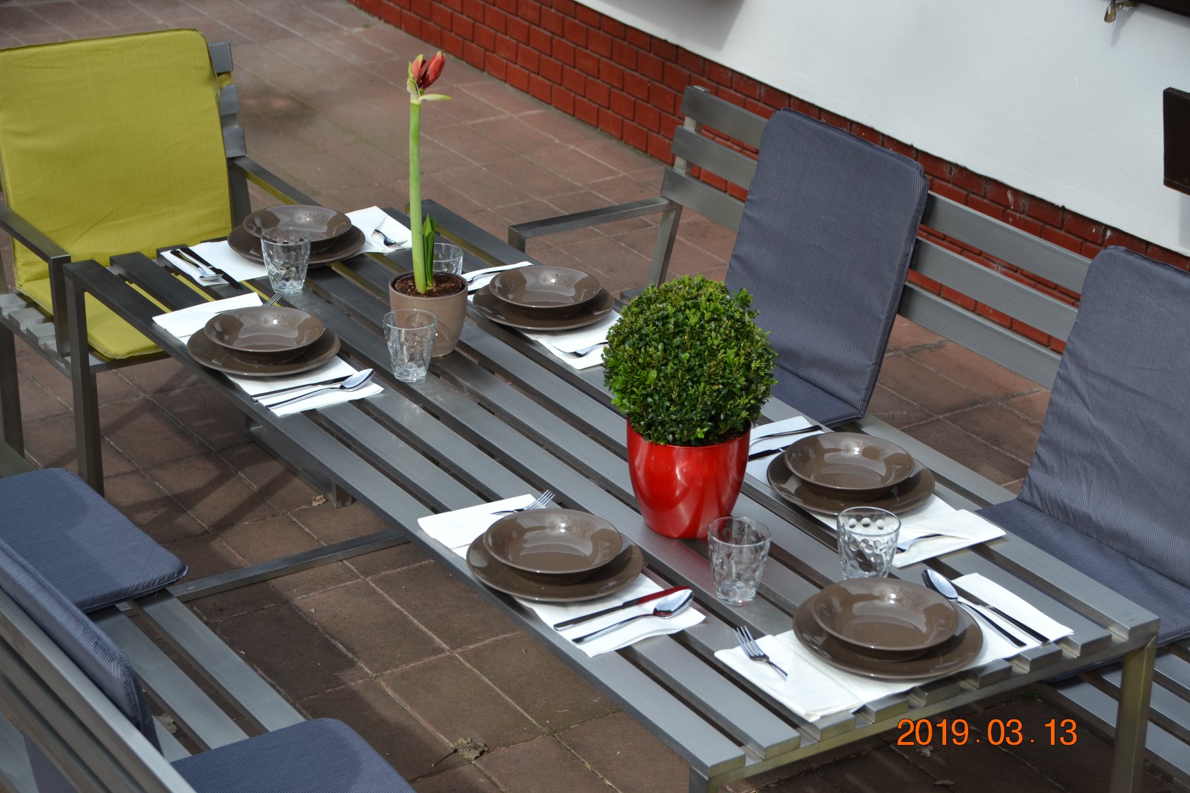 MRK-Mira Classica rozsdamentes kerti bútor garnitúra